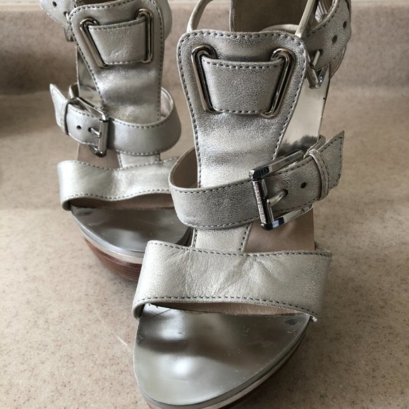 Michael Kors Silver Stilettos - Picture 2 of 6